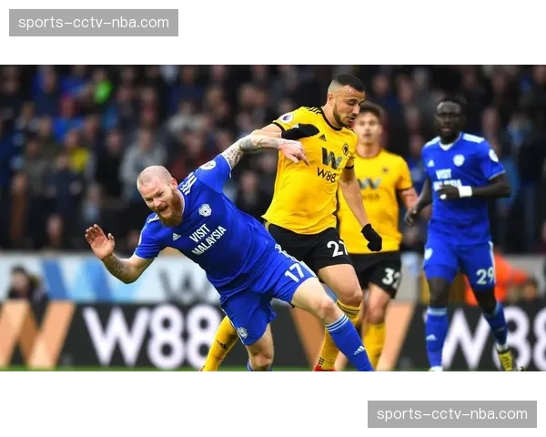 富勒姆边路推进:罗宾逊传中次数联赛第一的宽度利用体系 富勒姆边路推进:罗宾逊传中次数联赛第一的宽度利用体系